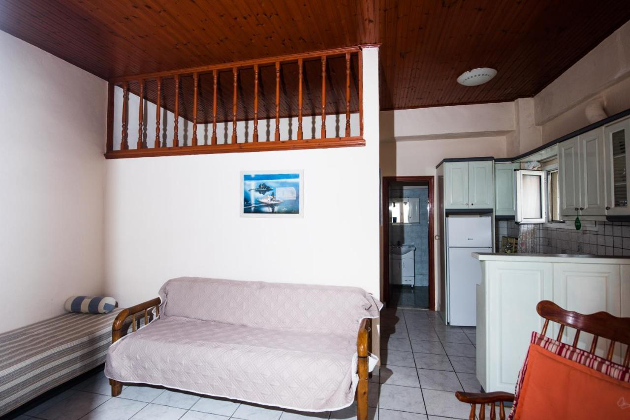 Pantelis Apartments Άγιος Γεώργιος Εξωτερικό φωτογραφία