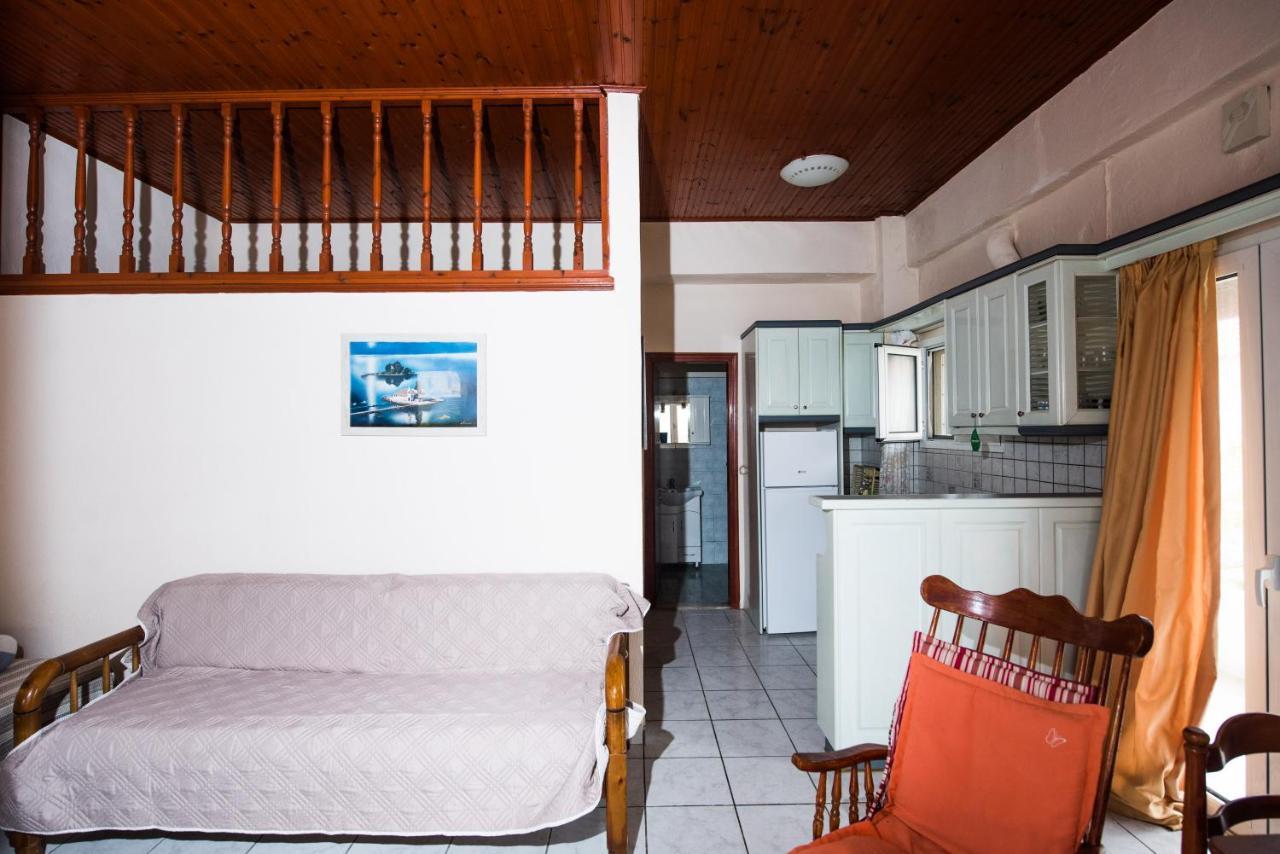 Pantelis Apartments Άγιος Γεώργιος Εξωτερικό φωτογραφία