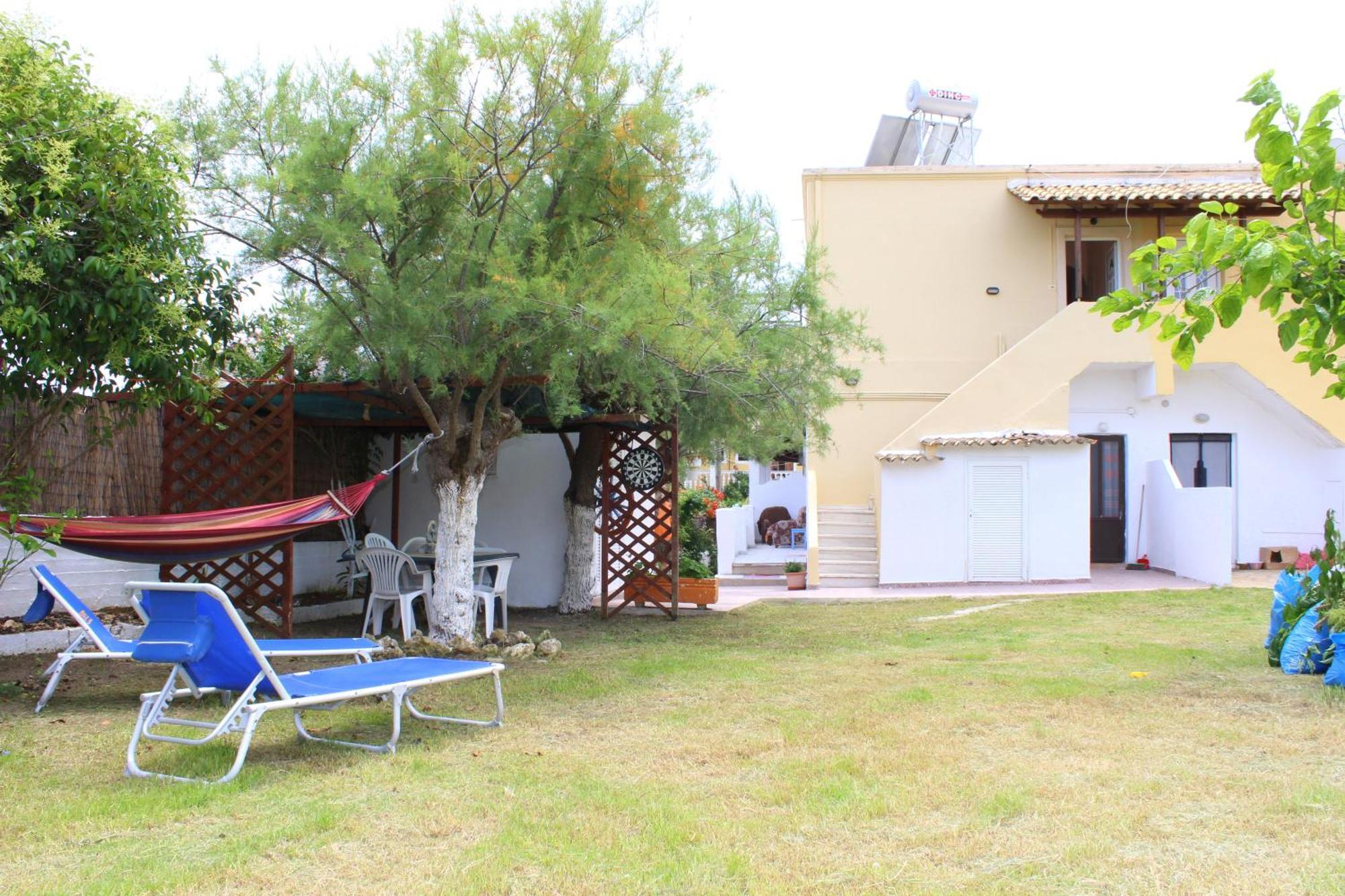 Pantelis Apartments Άγιος Γεώργιος Εξωτερικό φωτογραφία